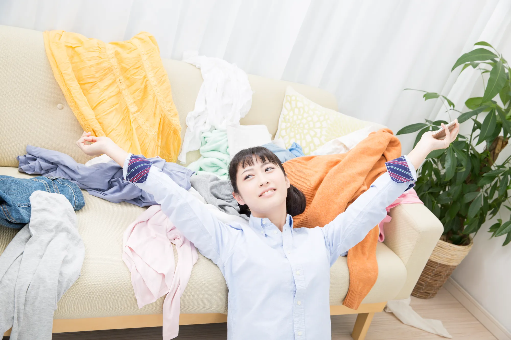汚部屋の片付けガイド！自力脱出からプロの活用、リバウンド防止策まで解説