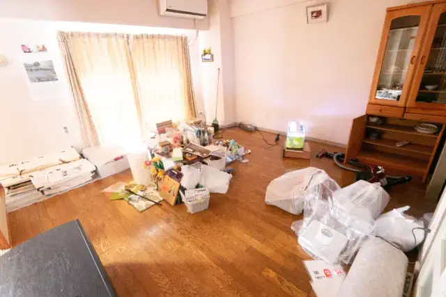 汚い部屋の片付けはどこから？