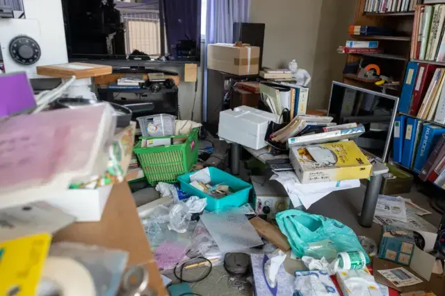 一軒家のゴミ屋敷片付け費用が高額になる要因は？