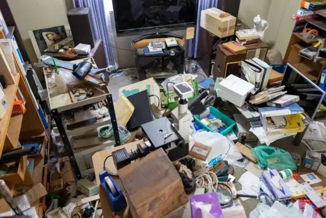 どのくらいひどい条件のゴミ屋敷では100万円に近づく?