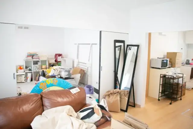 ゴミ屋敷レベル1：散らかりが目立ち始めた初期段階