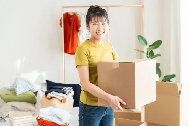 自分で片付けるか業者に依頼するかの判断基準は?